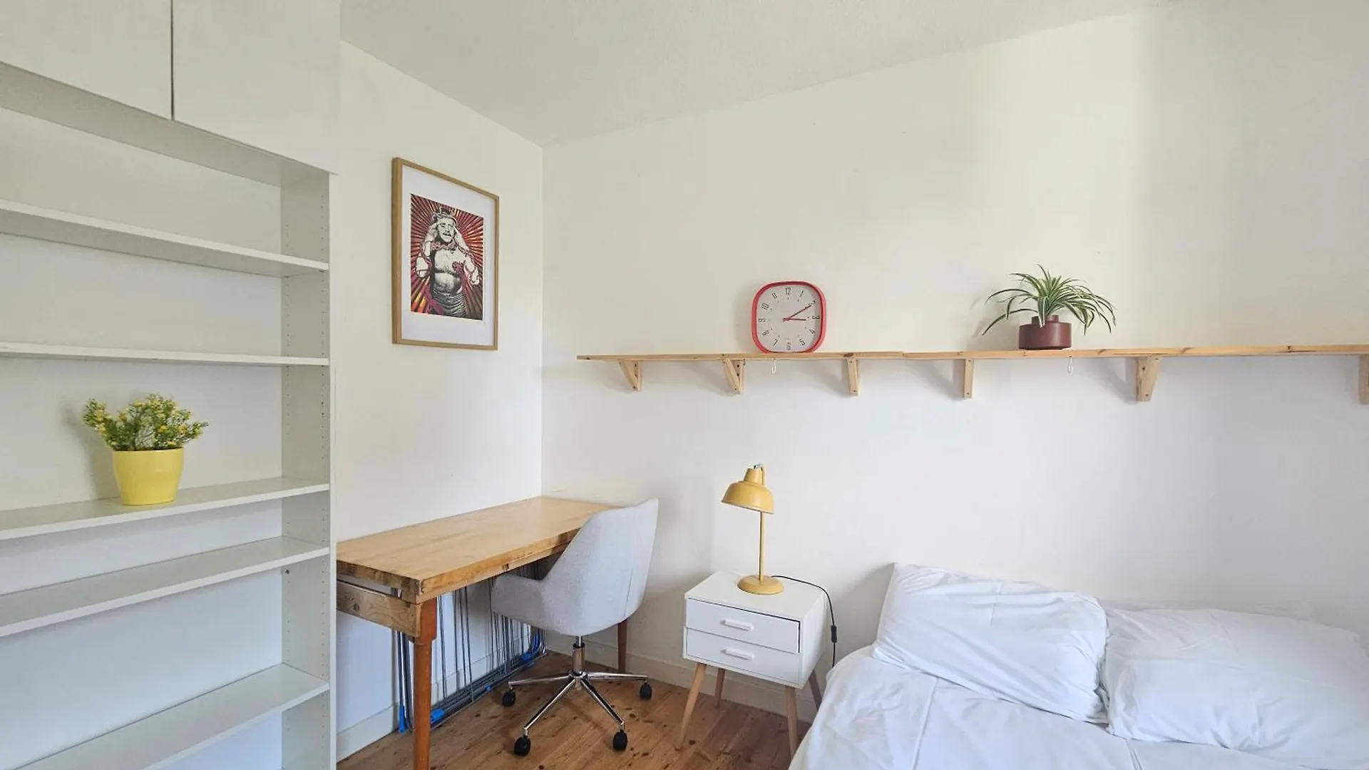 Charming 2-Bedroom Ground Floor Apartment With Garden And Free On-Street Parking Edinburgh